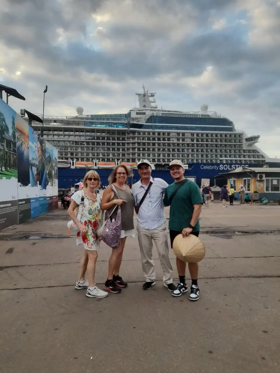 shore excursions, Vietnam