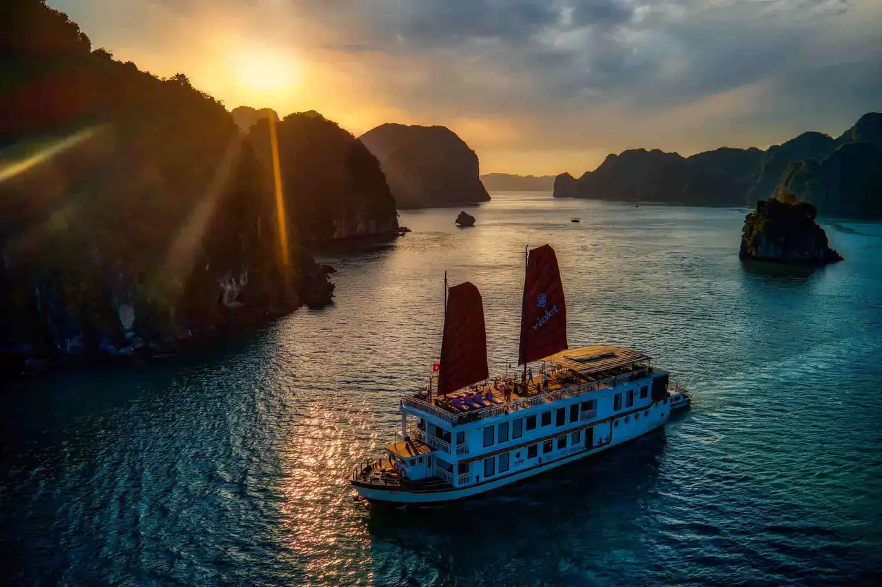 Vietnam tour packages from the USA